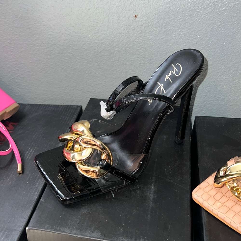black patent croc